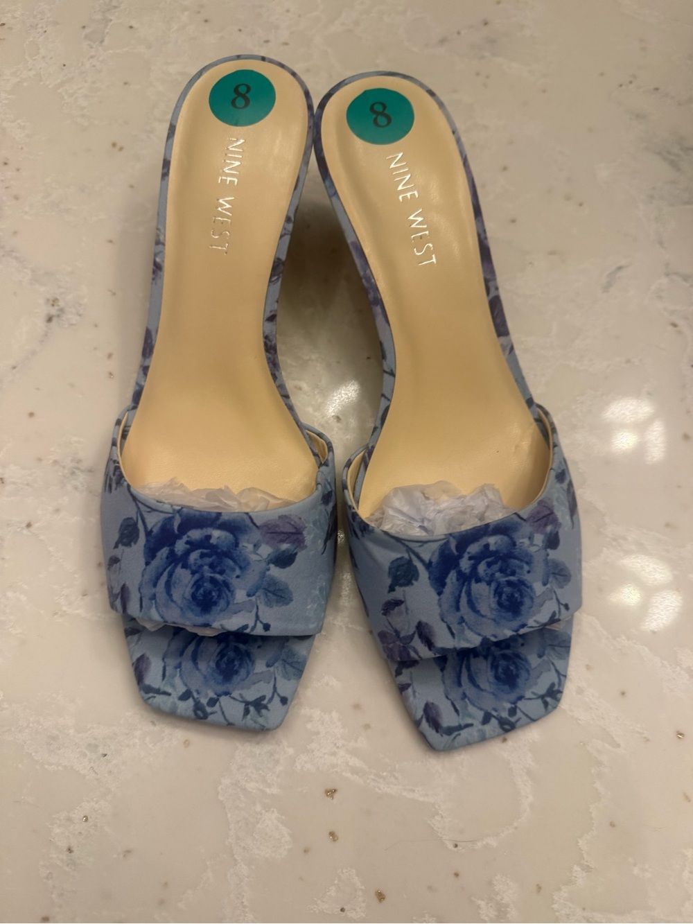 NWOT Nine West Blue Floral Toile Square Toe Kitten Heel Slide Sandals Size 8 - Picture 2 of 4